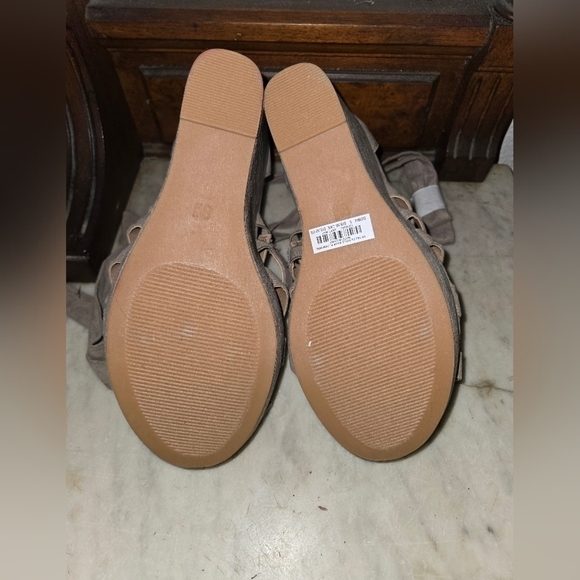 Torrid Taupe Strappy Platform Wedges - Picture 6 of 6